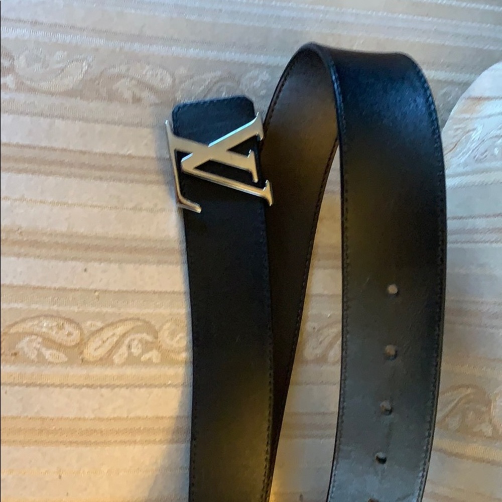Louis Vuitton Reversible black and brown belt.